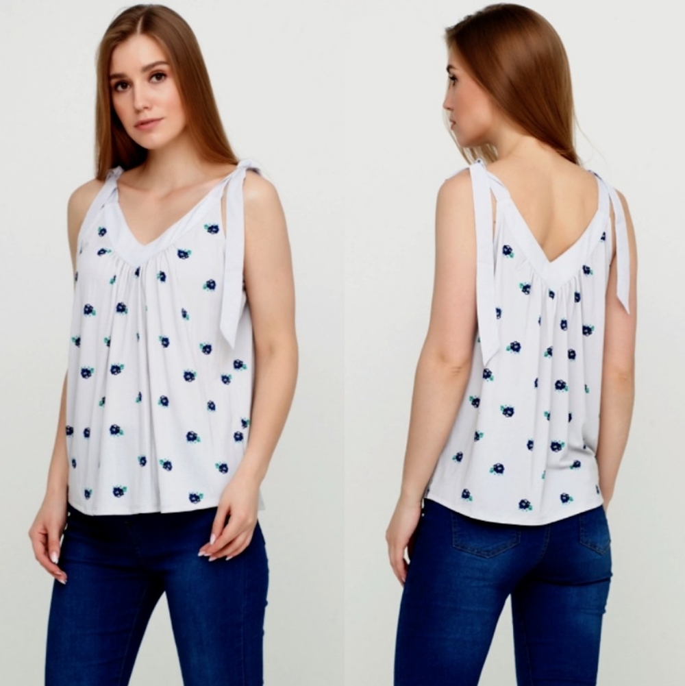 Banana Republic floral V neck Blouse Top